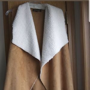 Sherpa knit vest